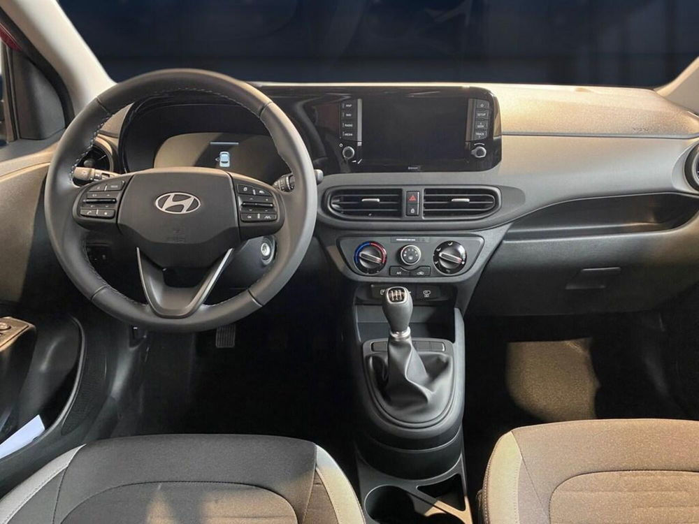 Hyundai i10 nuova a Torino (6)