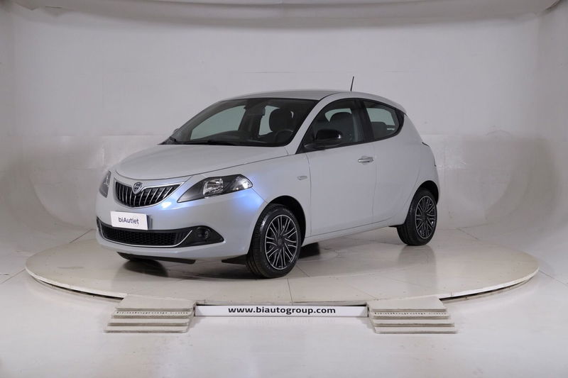 Lancia Ypsilon 1.0 FireFly 5 porte S&S Hybrid Gold Plus del 2022 usata a Settimo Torinese