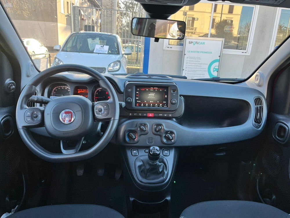 Fiat Panda Cross usata a Milano (15)