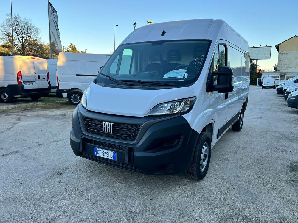 Fiat Ducato Furgone Vetrato nuova a Milano