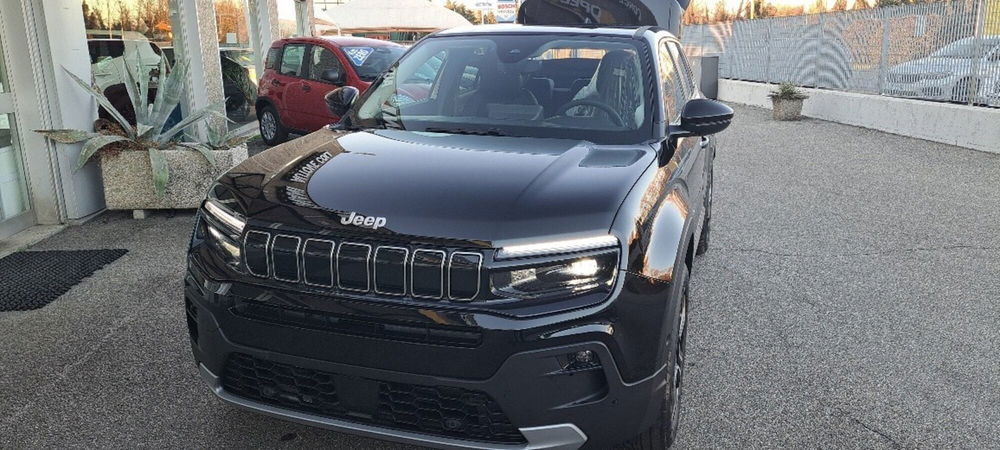 Jeep Avenger nuova a Varese (8)