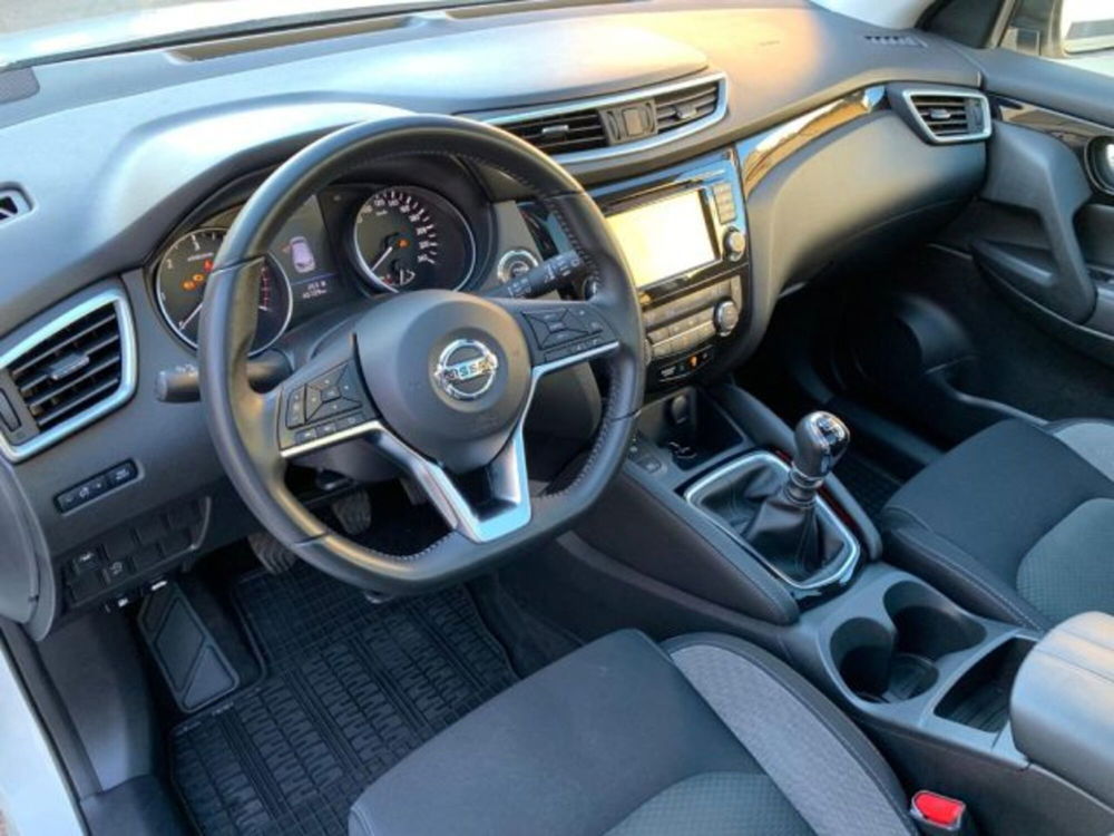 Nissan Qashqai usata a Trapani (14)