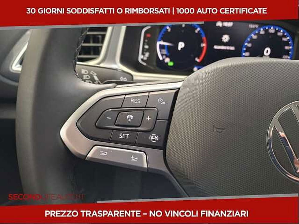 Volkswagen T-Roc nuova a Chieti (13)