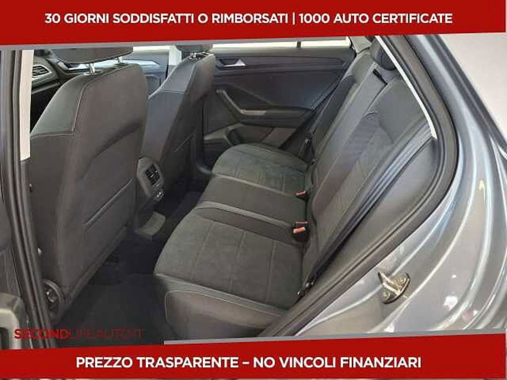 Volkswagen T-Roc nuova a Chieti (6)