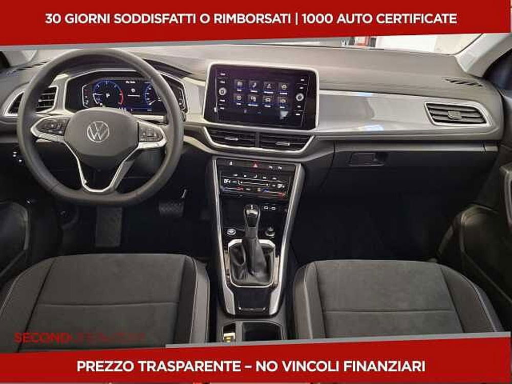 Volkswagen T-Roc nuova a Chieti (7)