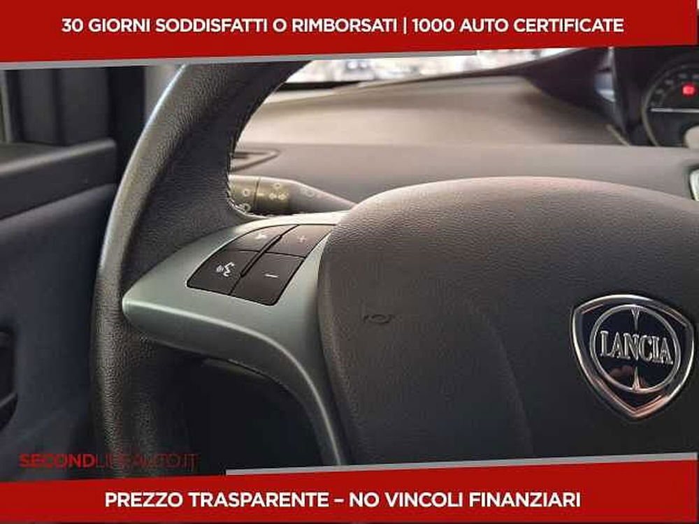 Lancia Ypsilon usata a Chieti (10)