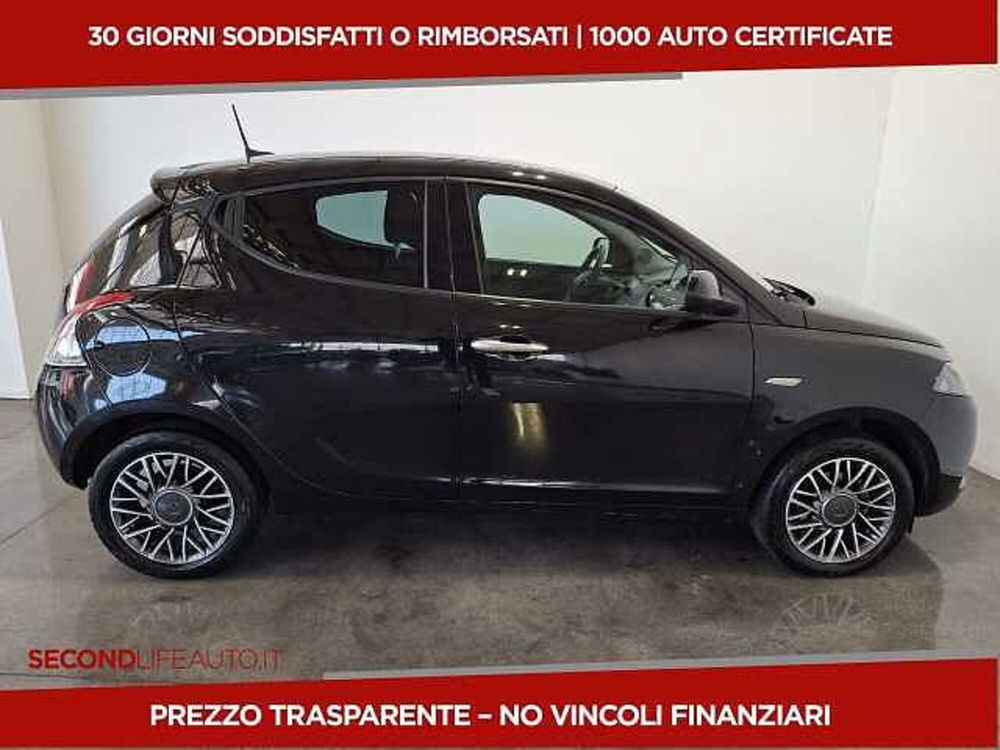 Lancia Ypsilon usata a Chieti (15)