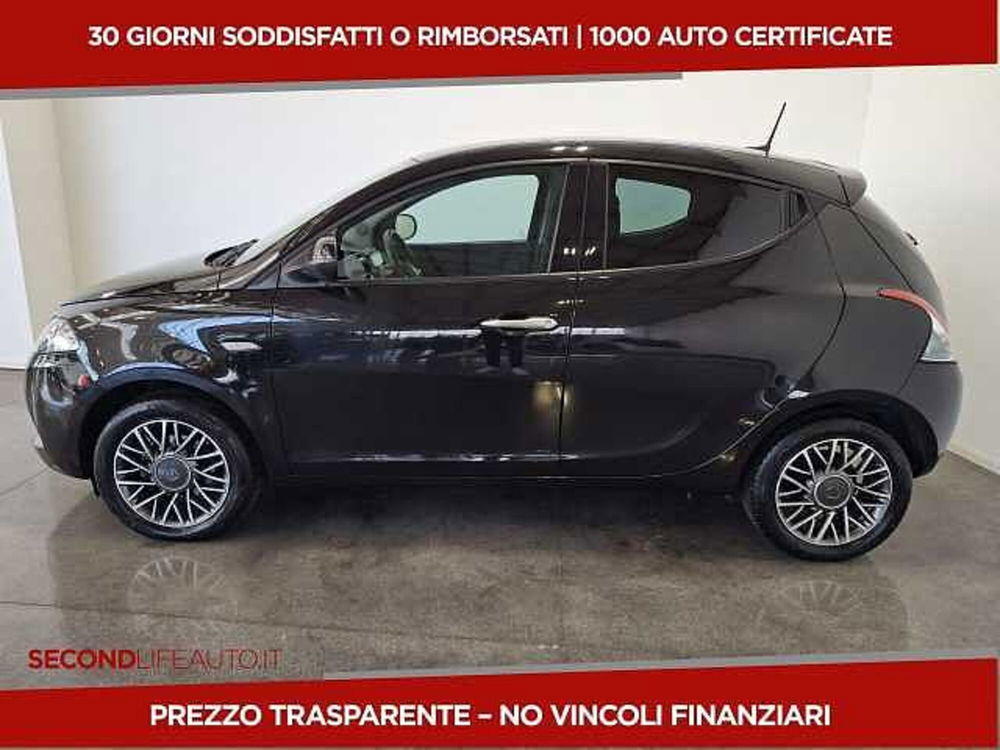 Lancia Ypsilon usata a Chieti (3)