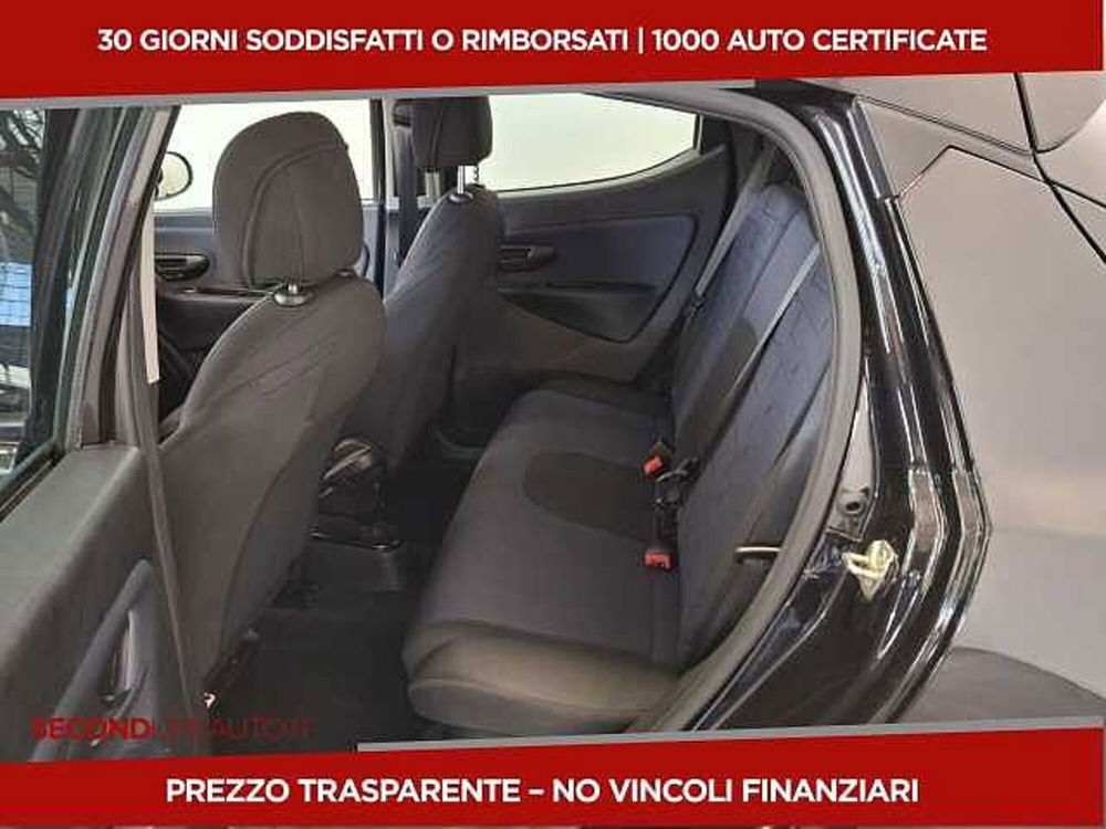 Lancia Ypsilon usata a Chieti (6)