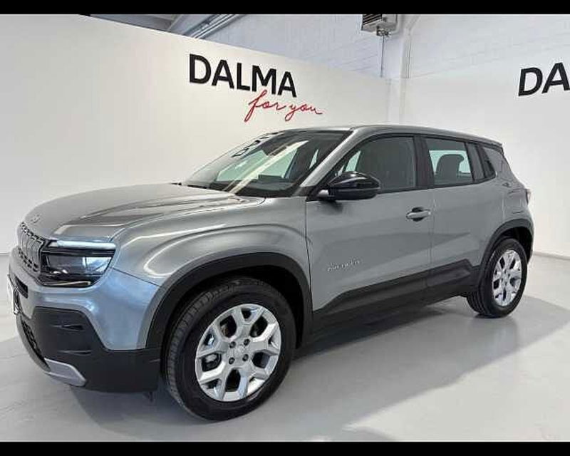 Jeep Avenger 1.2 turbo Altitude fwd 100cv del 2023 usata a Solaro