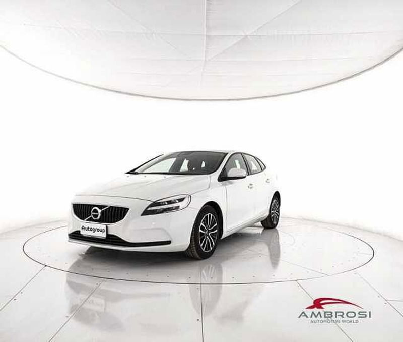 Volvo V40 D2 &#039;eco&#039; Business  del 2019 usata a Viterbo