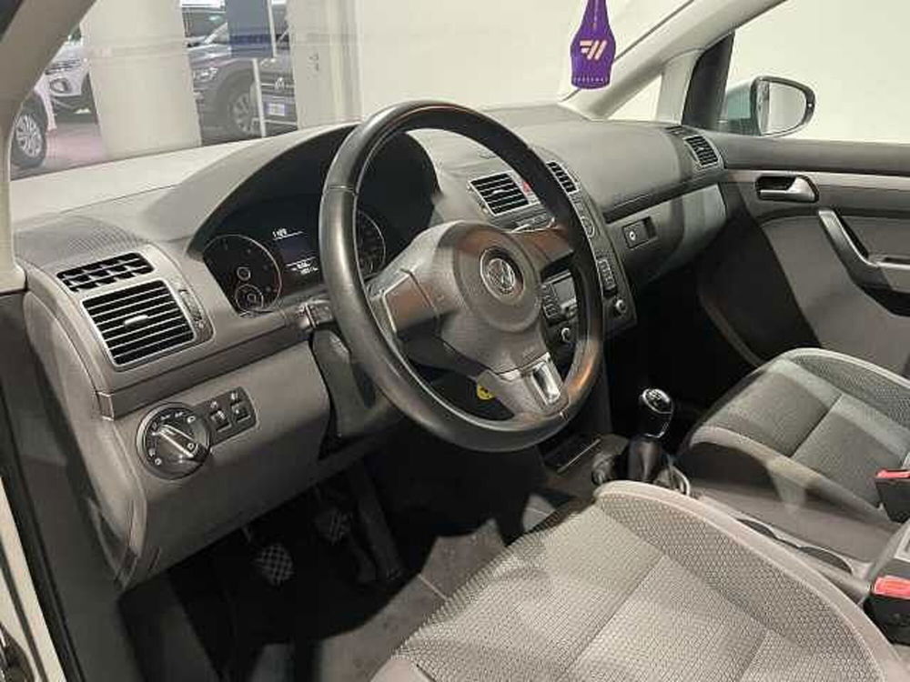 Volkswagen Touran usata a Genova (8)