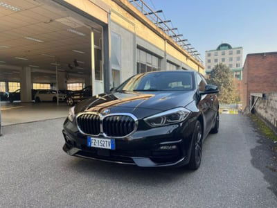 BMW Serie 1 116d 2.0 116CV cat 5 porte Attiva DPF del 2019 usata a Torino