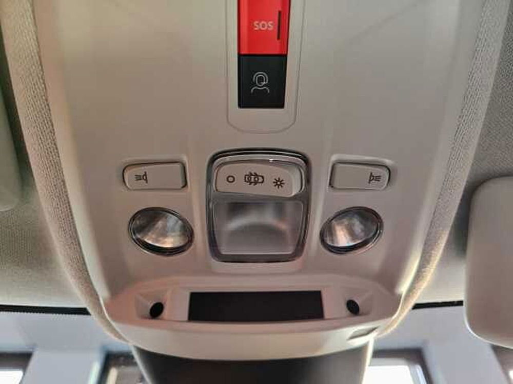 Citroen C4 nuova a Viterbo (12)