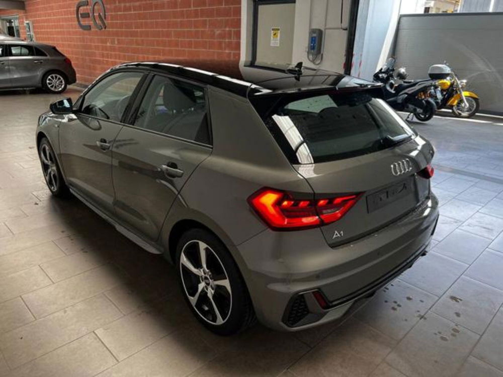 Audi A1 Sportback usata a Milano (6)