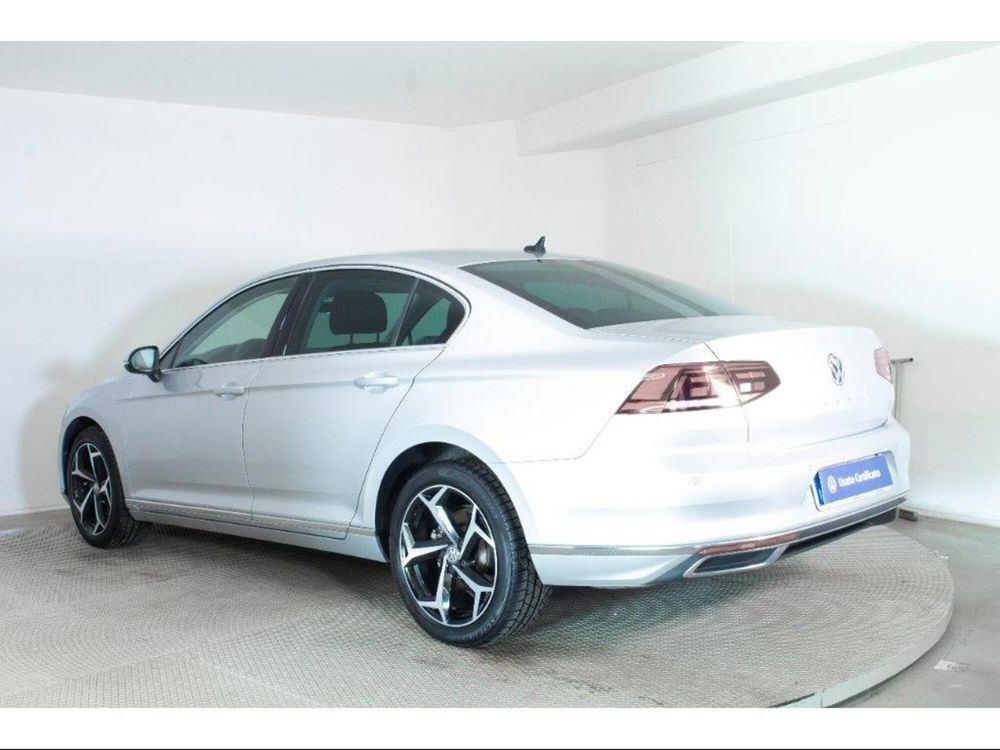 Volkswagen Passat usata a Novara (10)