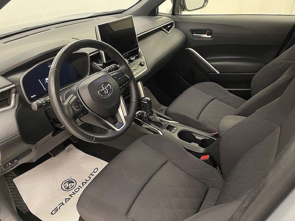 Toyota Corolla Cross Hybrid usata a Alessandria (9)