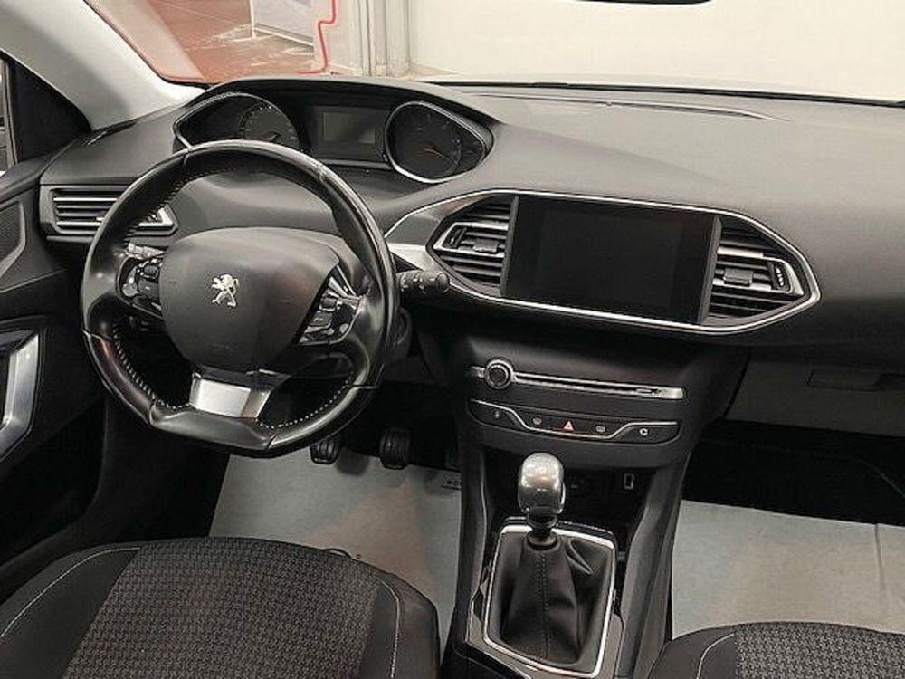 Peugeot 308 usata a Alessandria (8)