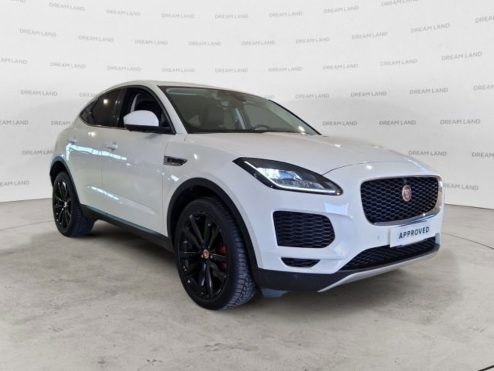 Jaguar E-Pace usata a Livorno (11)