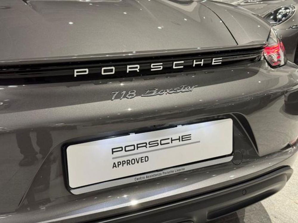 Porsche 718 Boxster  usata a Livorno (9)