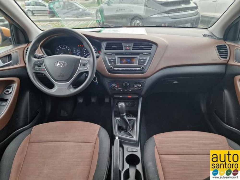 Hyundai i20 usata a Salerno (18)