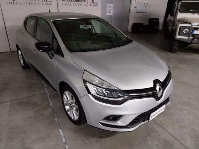 Renault Clio TCe 12V 90 CV GPL 5 porte Moschino Zen del 2019 usata a Empoli