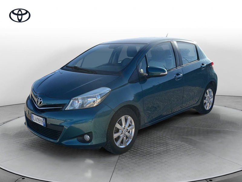 Toyota Yaris 1.0 5 porte Active  del 2012 usata a Siracusa