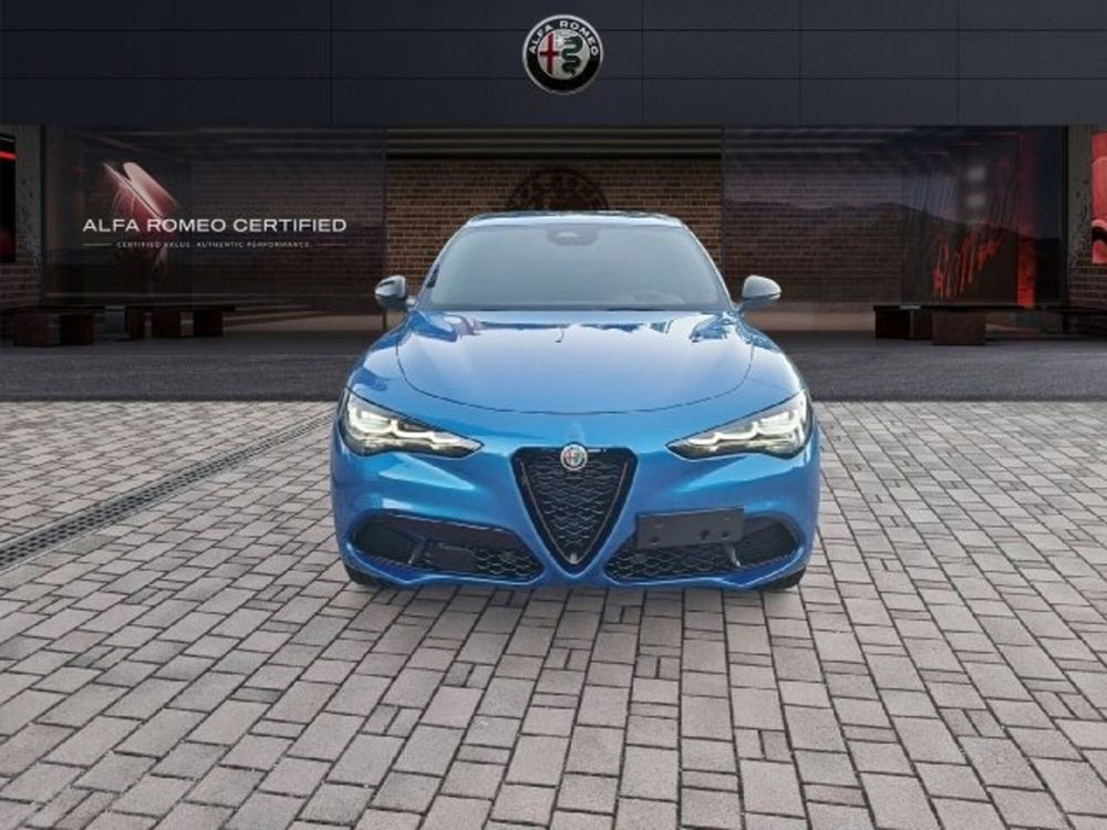 Alfa Romeo Stelvio nuova a Monza e Brianza (2)