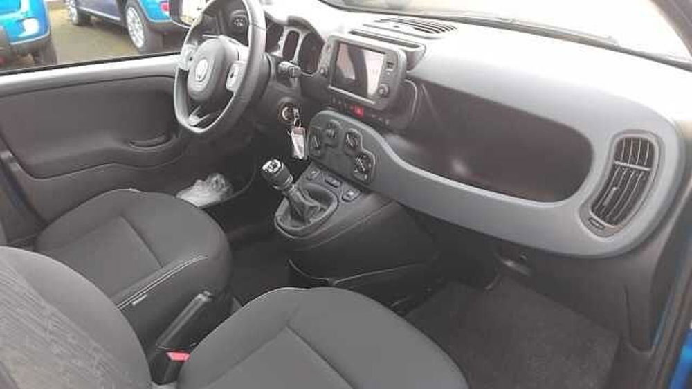 Fiat Panda Cross usata a Milano (16)