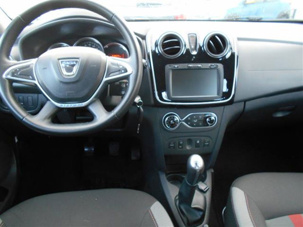 Dacia Sandero usata a Firenze (9)