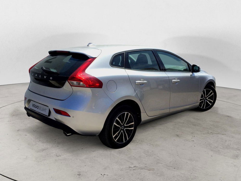 Volvo V40 usata a Bari (3)