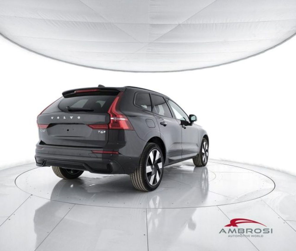 Volvo XC60 nuova a Perugia (3)