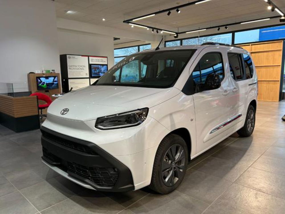 Toyota Proace City Verso nuova a Cuneo (2)