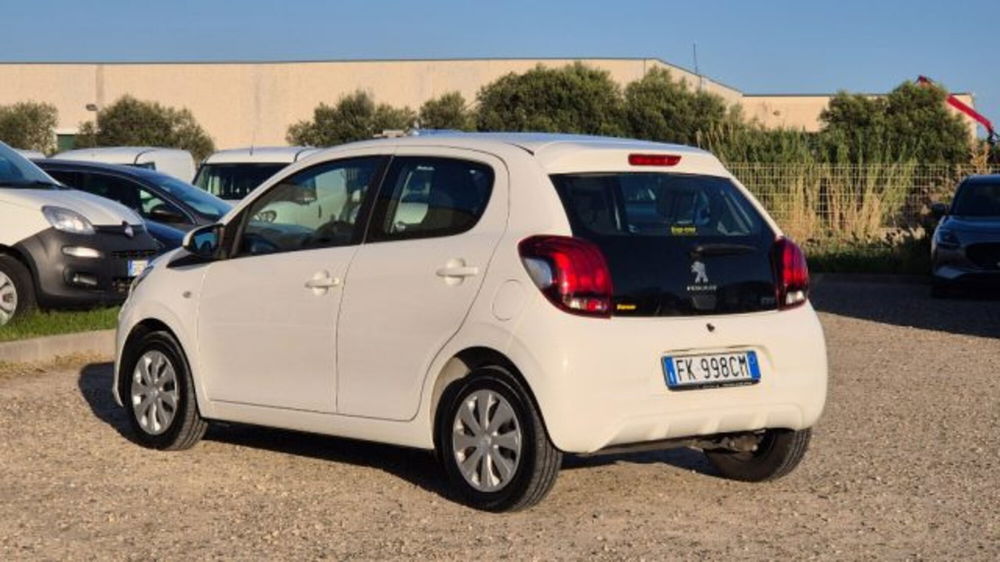 Toyota Aygo X usata a Oristano (5)