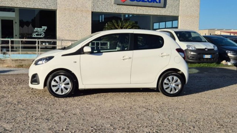 Toyota Aygo X usata a Oristano (6)