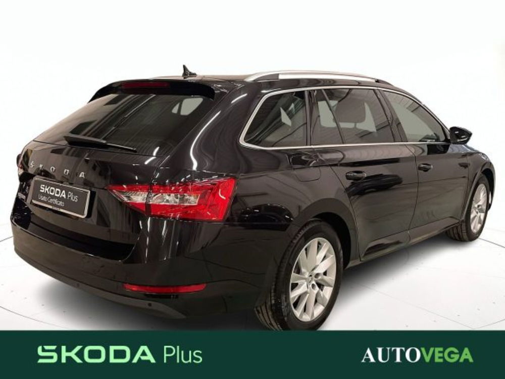 Skoda Superb Station Wagon usata a Vicenza (4)