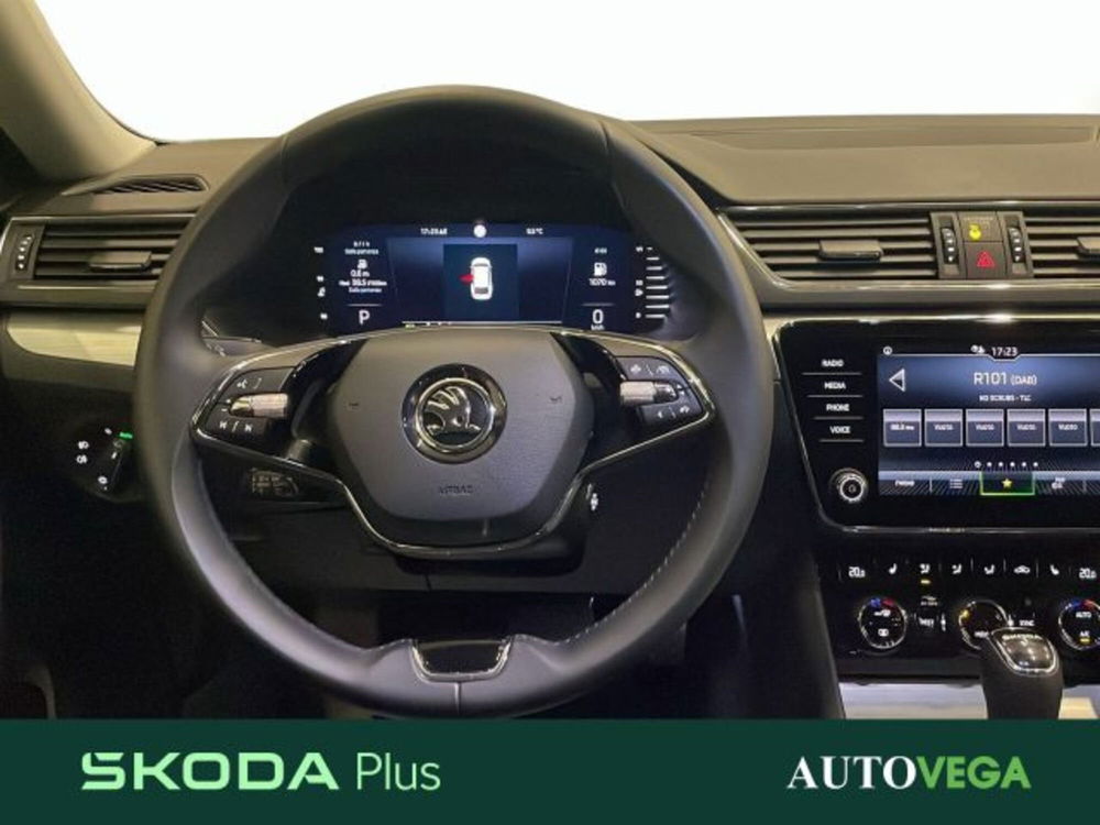 Skoda Superb Station Wagon usata a Vicenza (8)