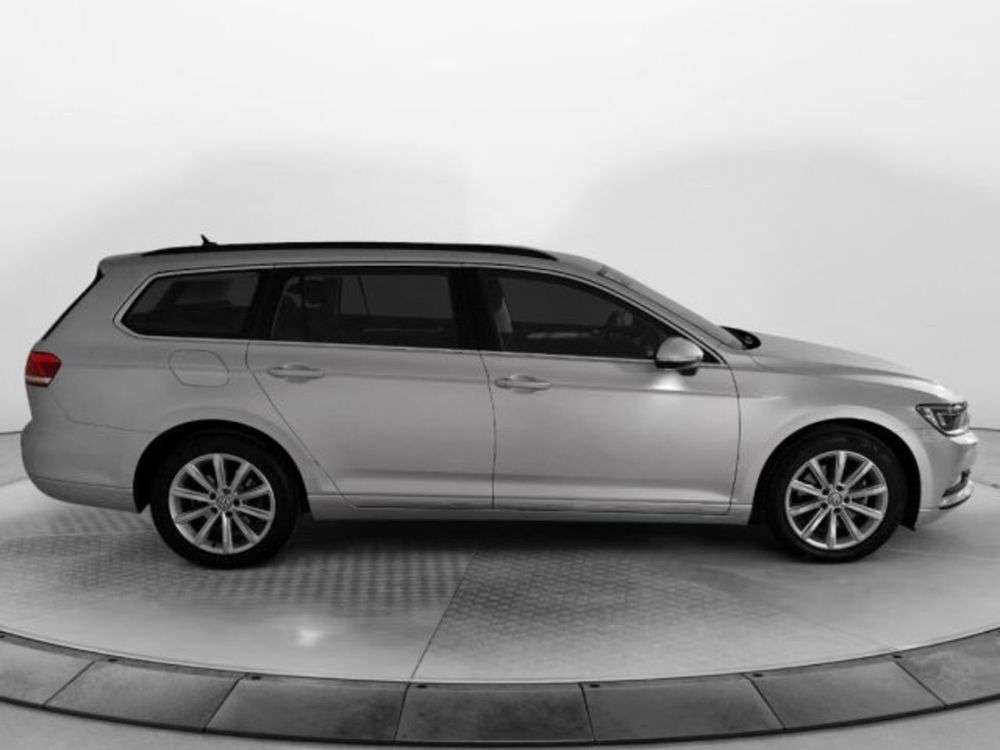 Volkswagen Passat Variant usata a Modena (4)