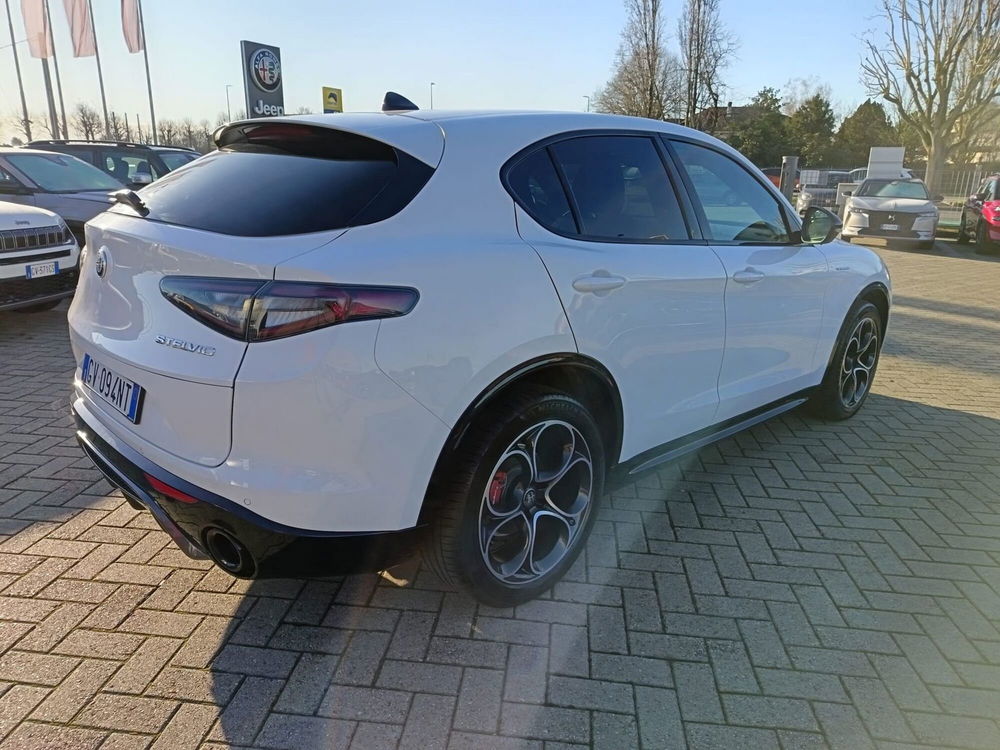 Alfa Romeo Stelvio usata a Alessandria (5)