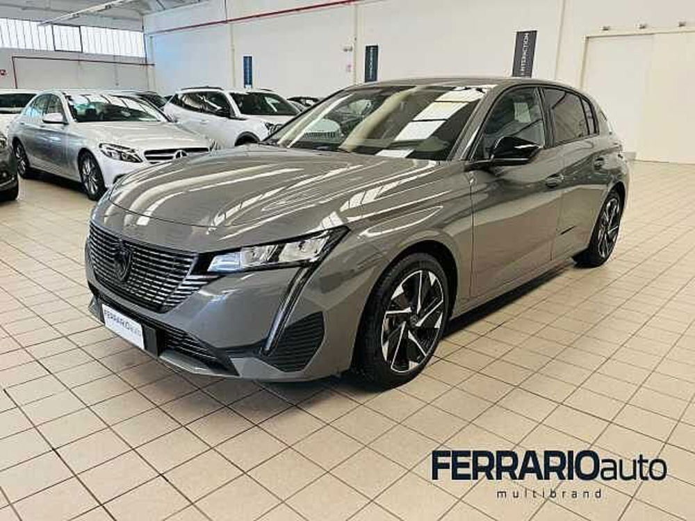 Peugeot 308 nuova a Milano