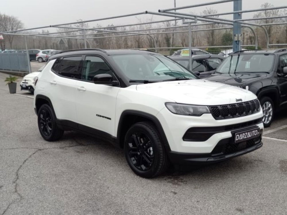 Jeep Compass nuova a Brescia (3)