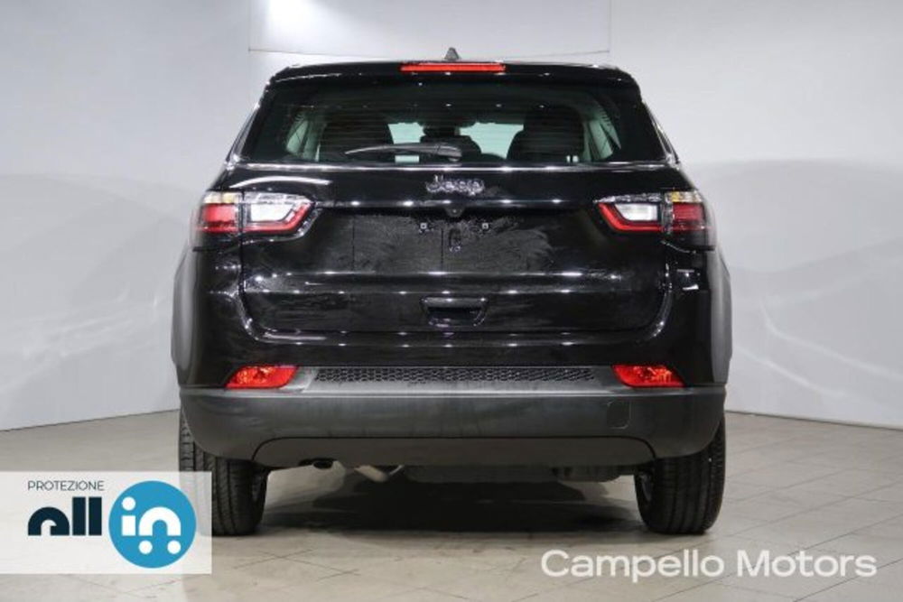 Jeep Compass nuova a Venezia (4)