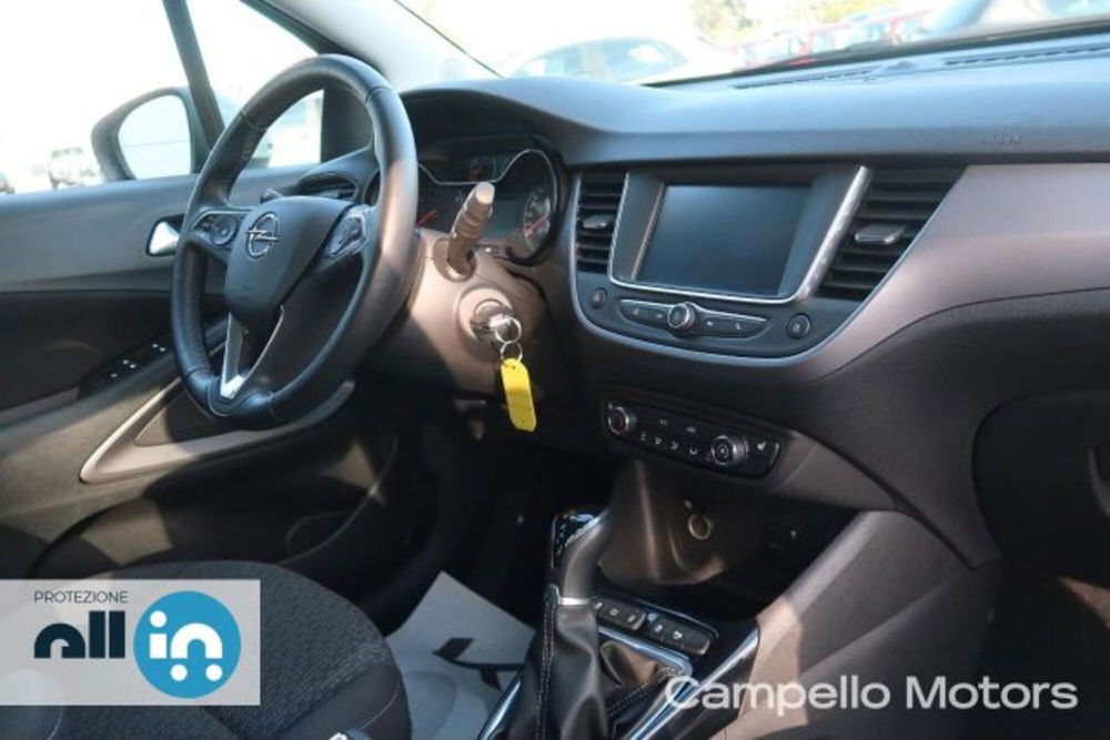 Opel Crossland usata a Venezia (14)