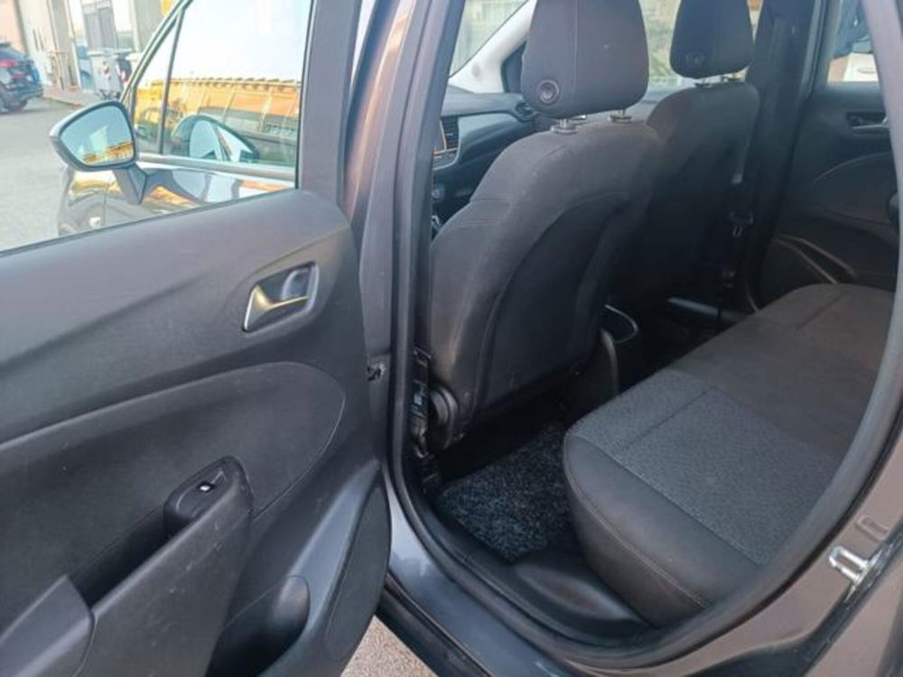 Opel Crossland X usata a Pisa (11)