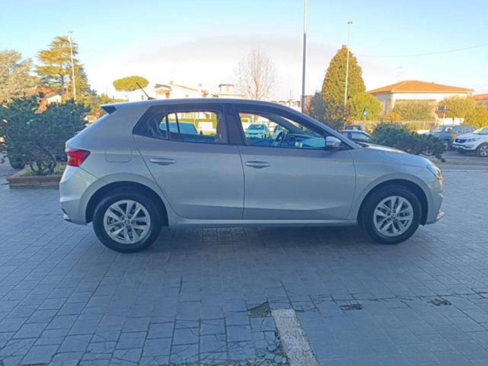 Skoda Fabia usata a Pisa (9)