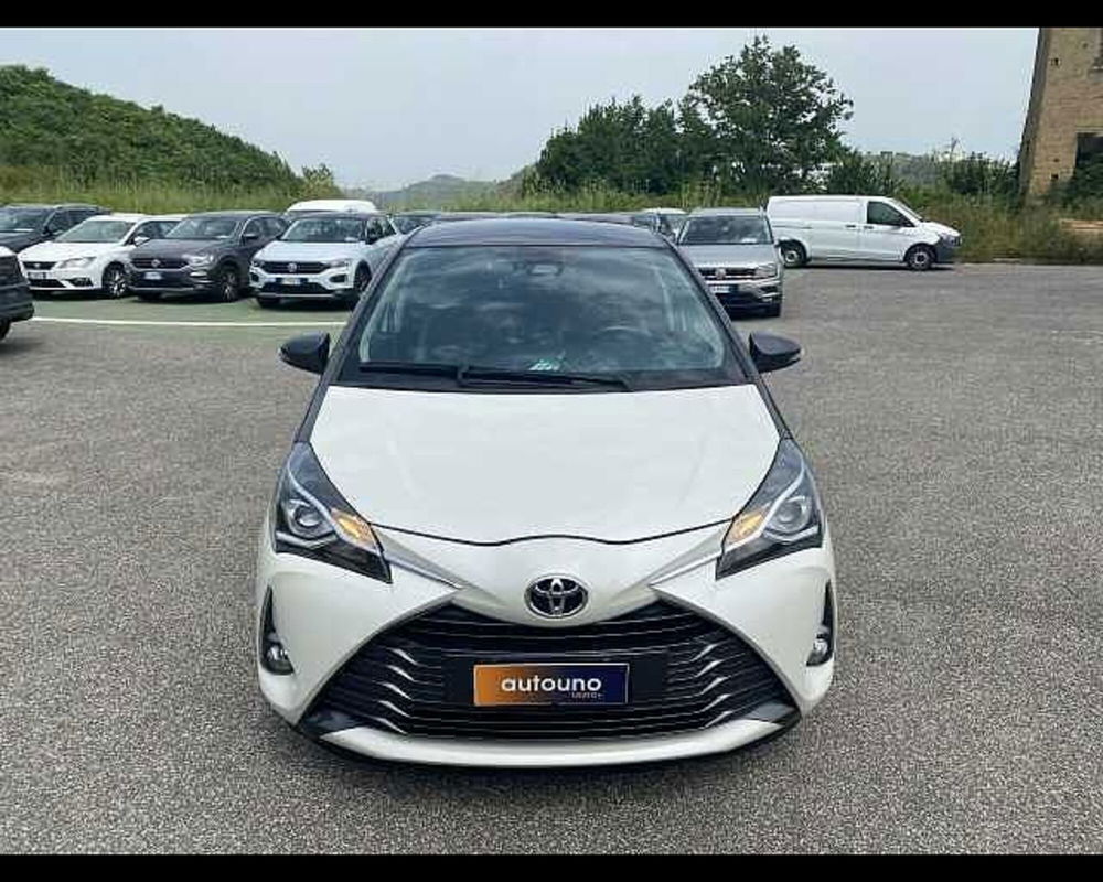 Toyota Yaris usata a Napoli (2)