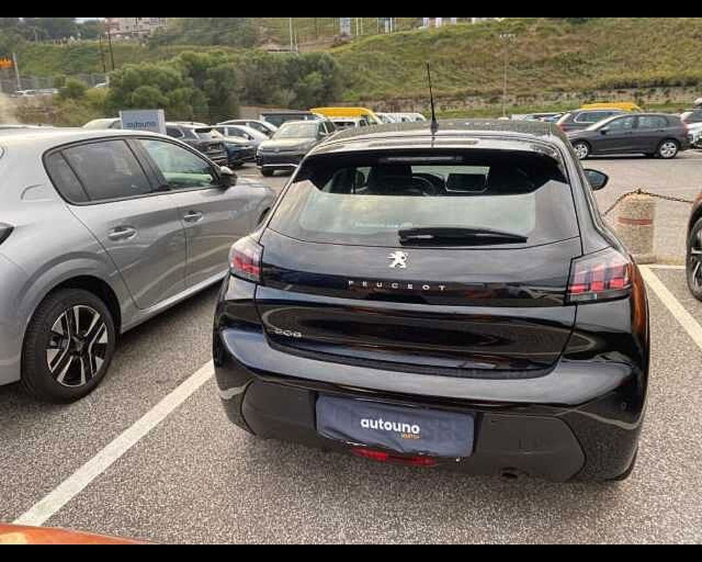 Peugeot 208 usata a Napoli (4)