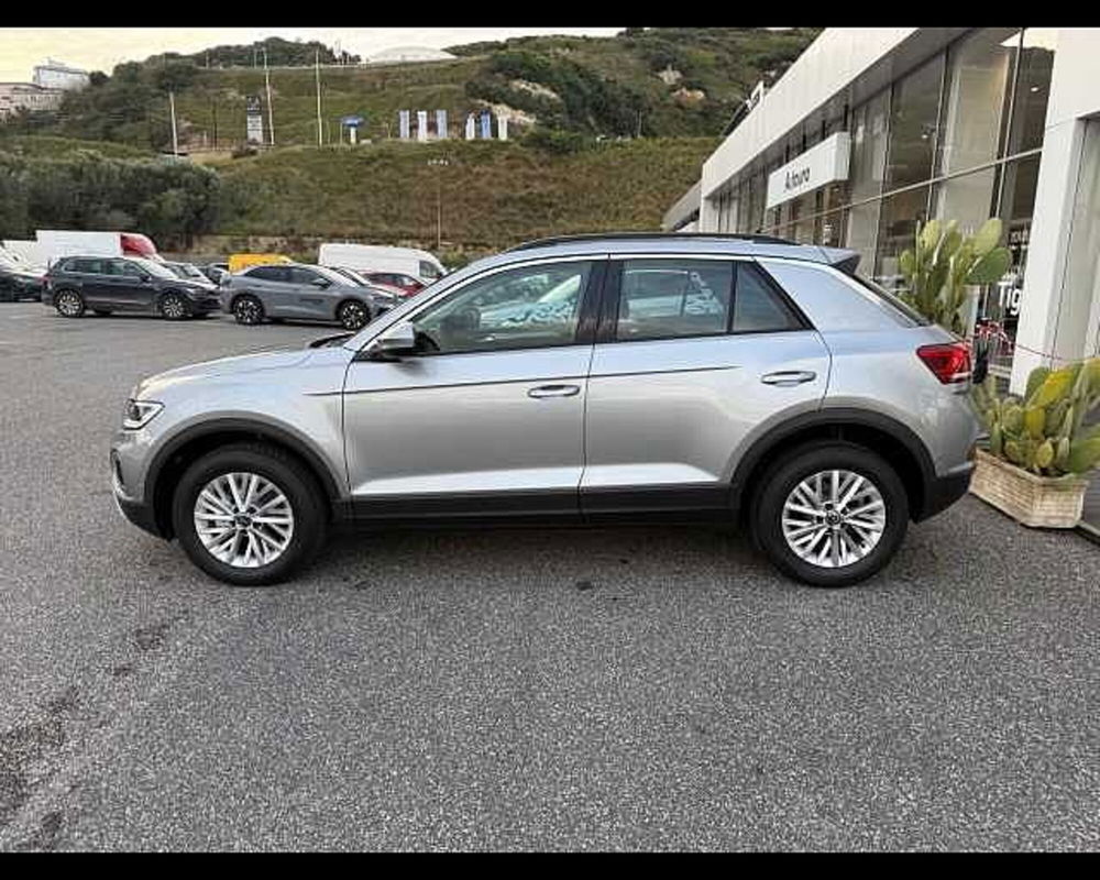 Volkswagen T-Roc nuova a Napoli (2)