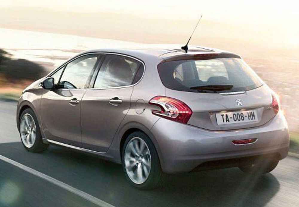 Peugeot 208 usata a Potenza (12)