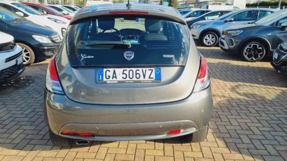 Lancia Ypsilon usata a Savona (20)